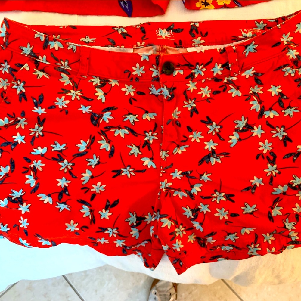 Womens shorts size 12.